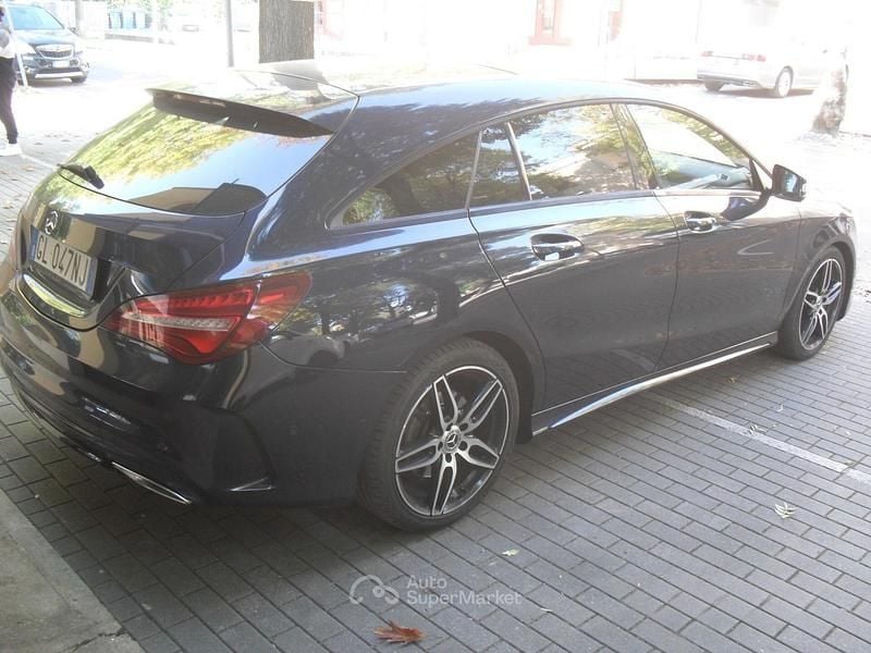 Usata Mercedes CLA220 177 CV (130 kW) 2018 Blu Berlina
