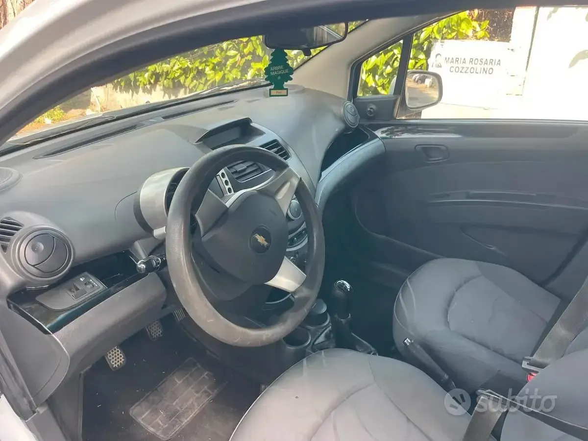 Usata Chevrolet Spark 68 CV (50 kW) 2012 Bianco Utilitaria