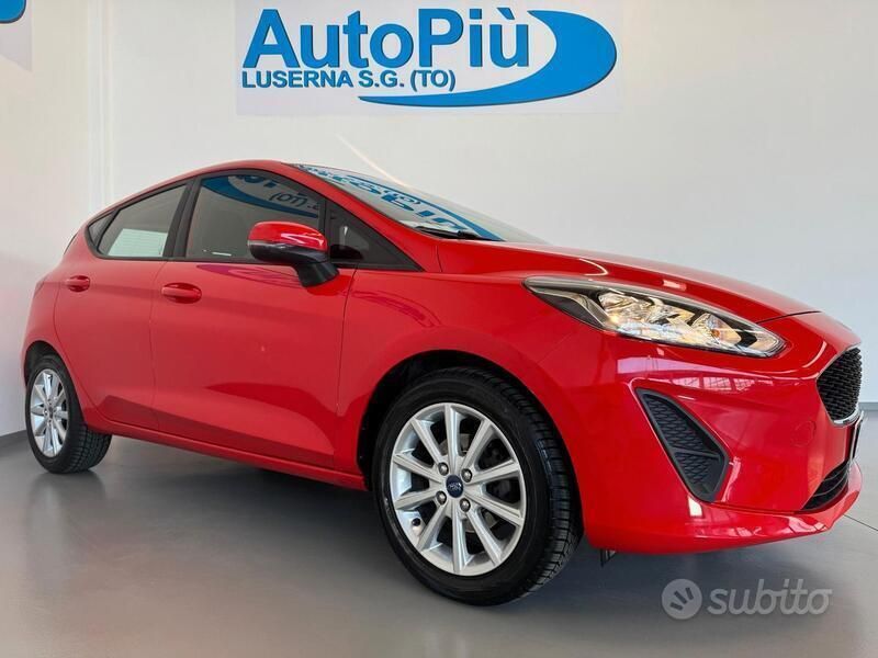 Usata Ford Fiesta 70 CV (51 kW) 2018 Rosso Utilitaria