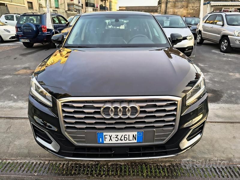 Nero Usata 2019 Audi Q2 SUV | 18.500 € (Buon prezzo) - Immagine 1/4