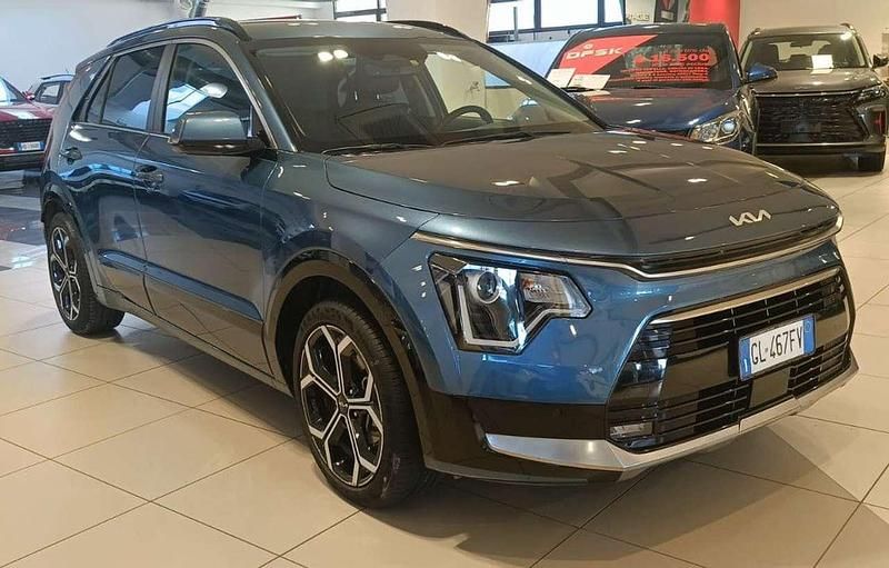Usata Kia Niro Style 141 CV (103 kW) 2022 Blu/azzurro SUV