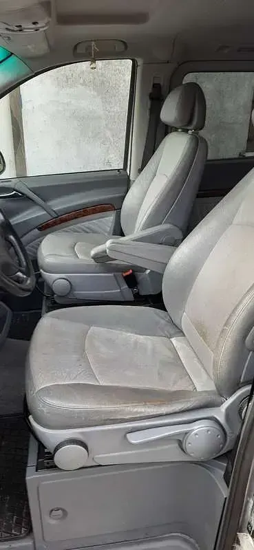 Usata Mercedes Viano 150 CV (110 kW) 2005 Monovolume
