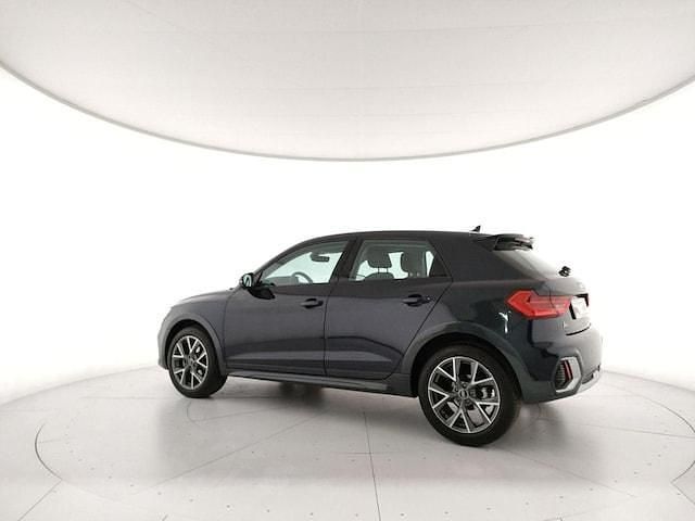 Usata Audi A1 Admired 110 CV (80 kW) 2022 Blu firmamento metallizzato Utilitaria