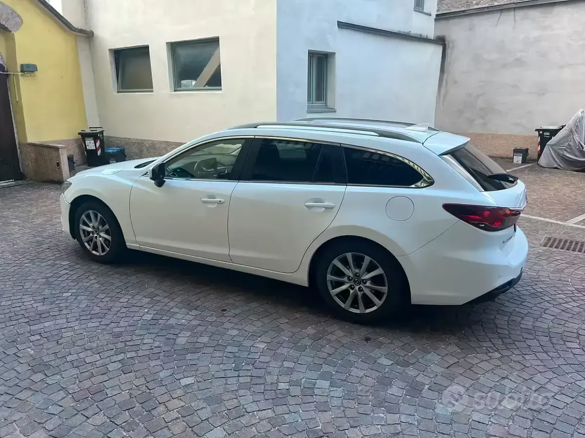 Usata Mazda 6 150 CV (110 kW) 2017 Bianco Station wagon