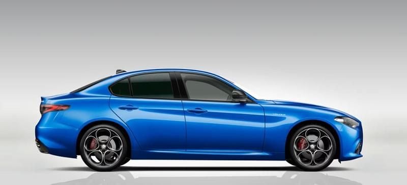 Nuova Alfa Romeo Giulia Sprint 160 CV (117 kW) 2025 Blu Berlina