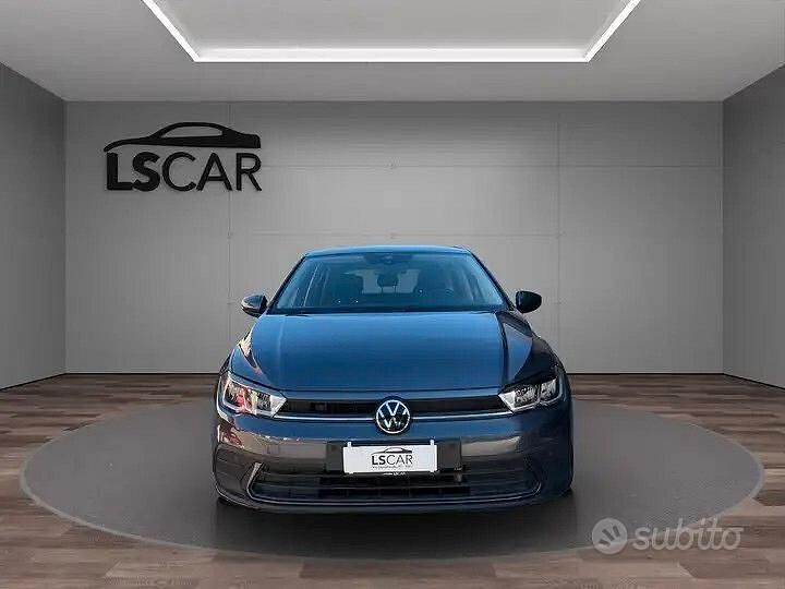 Usata VW Polo Style 95 CV (69 kW) 2023 Grigio Utilitaria