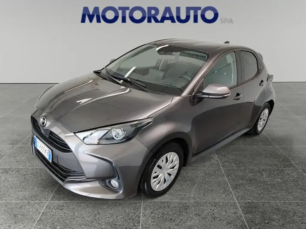 Usata Mazda 2 116 CV (85 kW) 2024 Grigio scuro Utilitaria
