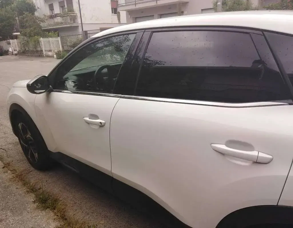 Usata Citroën C4 PureTech 131 CV (96 kW) 2022 Bianco Berlina