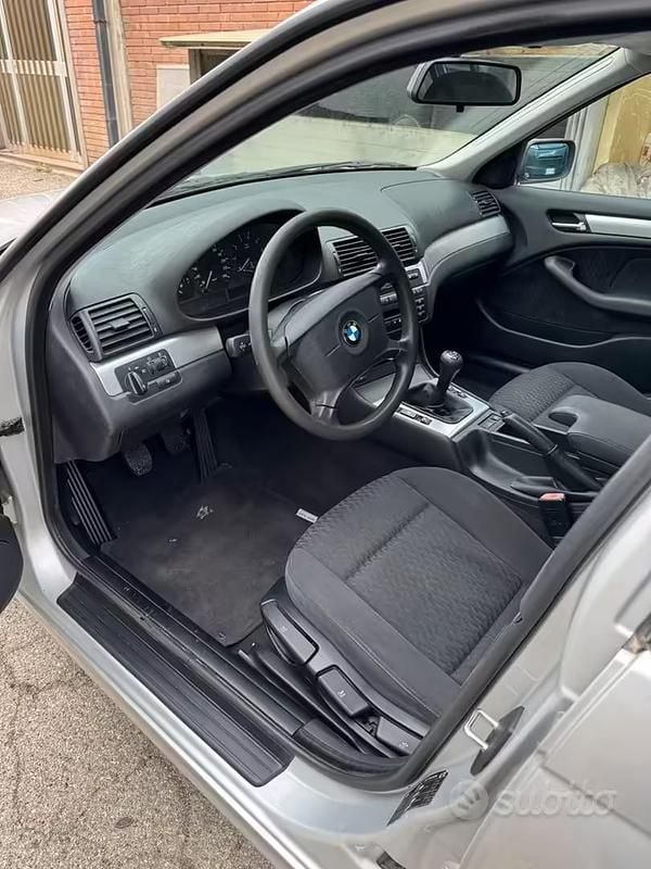 Usata BMW 318 118 CV (86 kW) 1998 Grigio Berlina