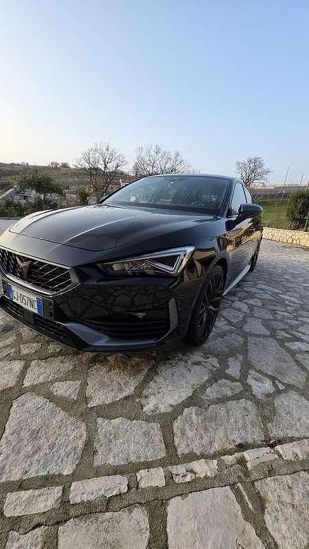 Usata Cupra Leon VZ2 150 CV (110 kW) 2022 Berlina