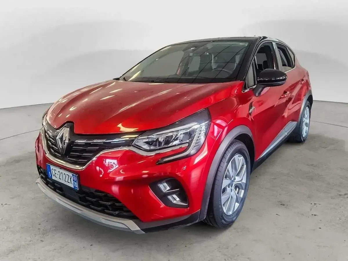 Usata Renault Captur Intens 159 CV (116 kW) 2024 Rosso SUV