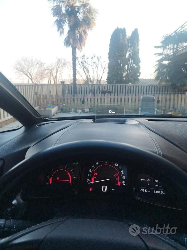 Usata Citroën DS5 166 CV (122 kW) 2013 Nero Utilitaria