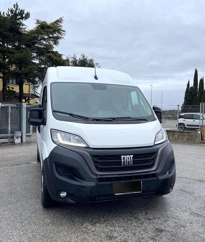 Usata Fiat Ducato Easy 140 CV (102 kW) 2023 Bianco Furgone