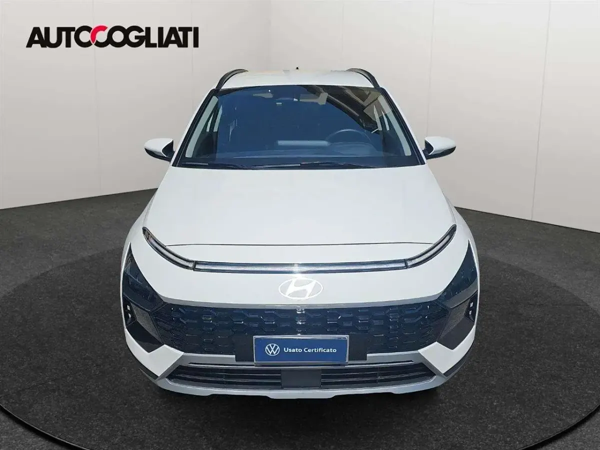 Usata Hyundai Bayon 101 CV (74 kW) 2024 Bianco SUV