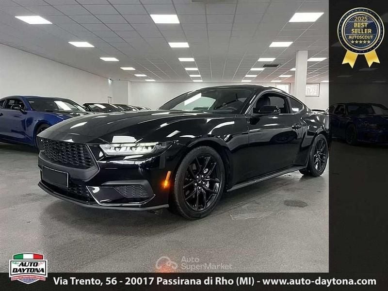 Usata Ford Mustang 314 CV (230 kW) 2024 Nero Coupé