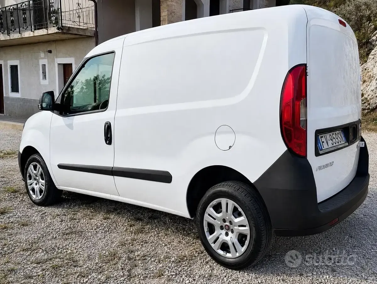 Usata Fiat Doblò 95 CV (69 kW) 2019 Monovolume