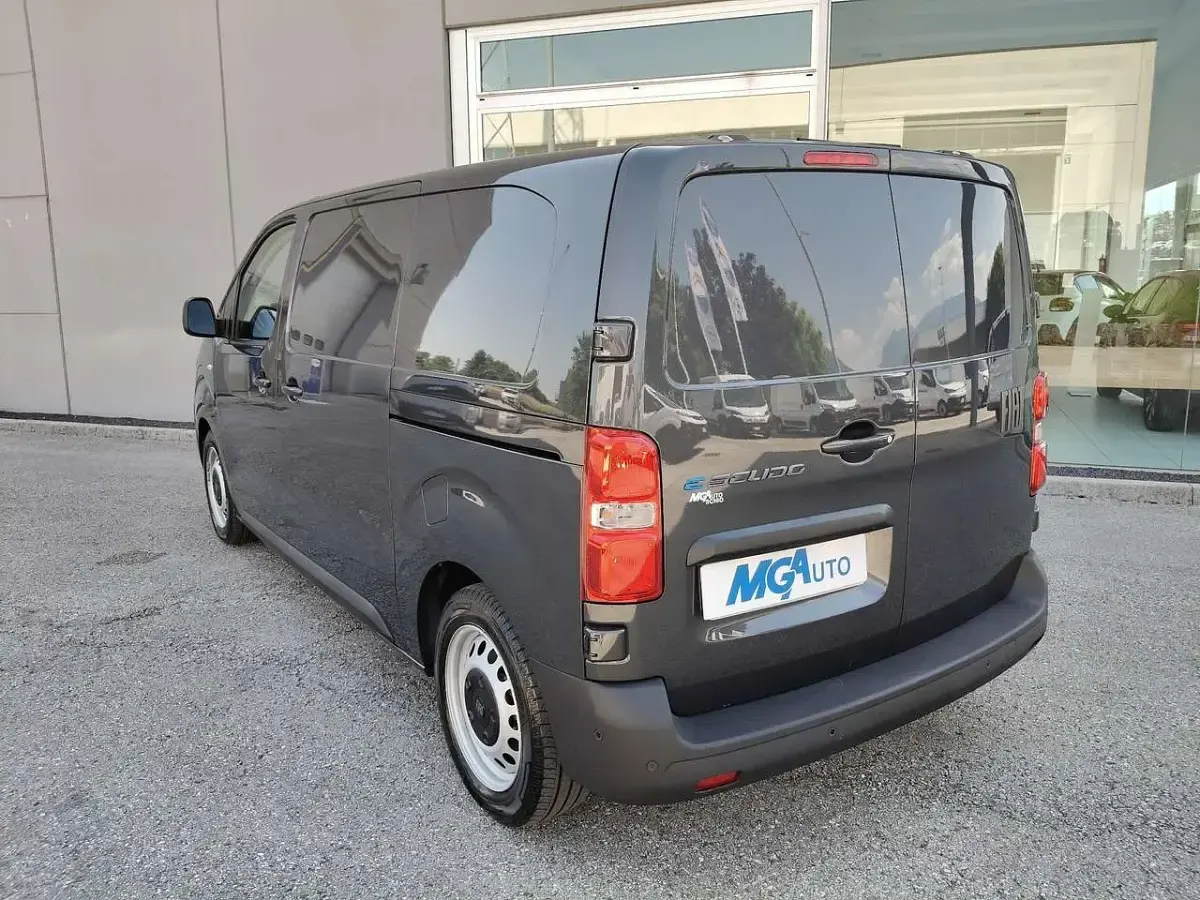 Usata Fiat Scudo 56 kW (77 CV) 2024 Grigio Furgone