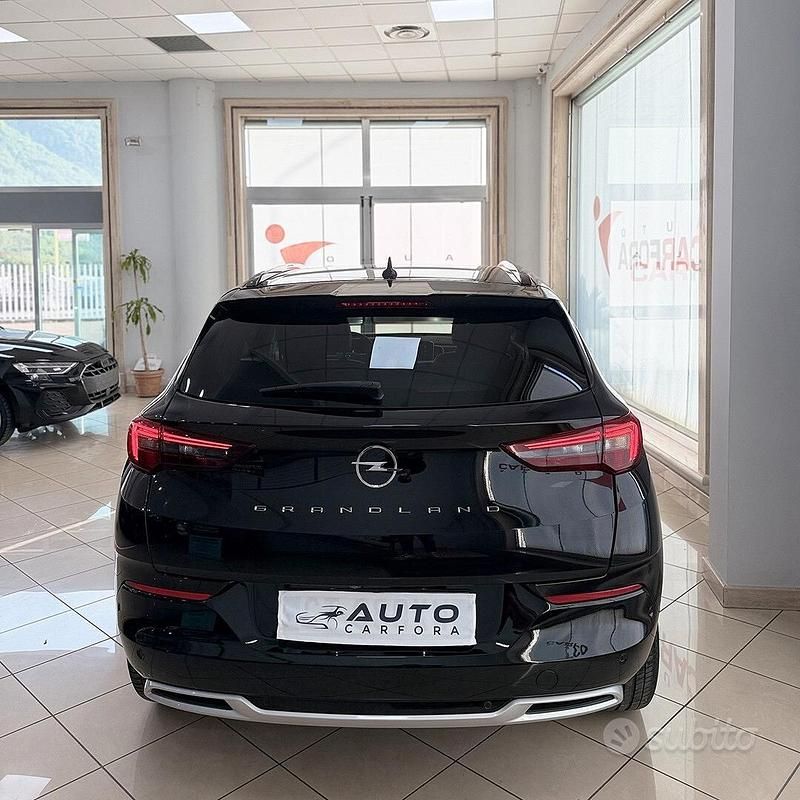 Usata Opel Grandland X Ultimate 131 CV (96 kW) 2024 Nero SUV