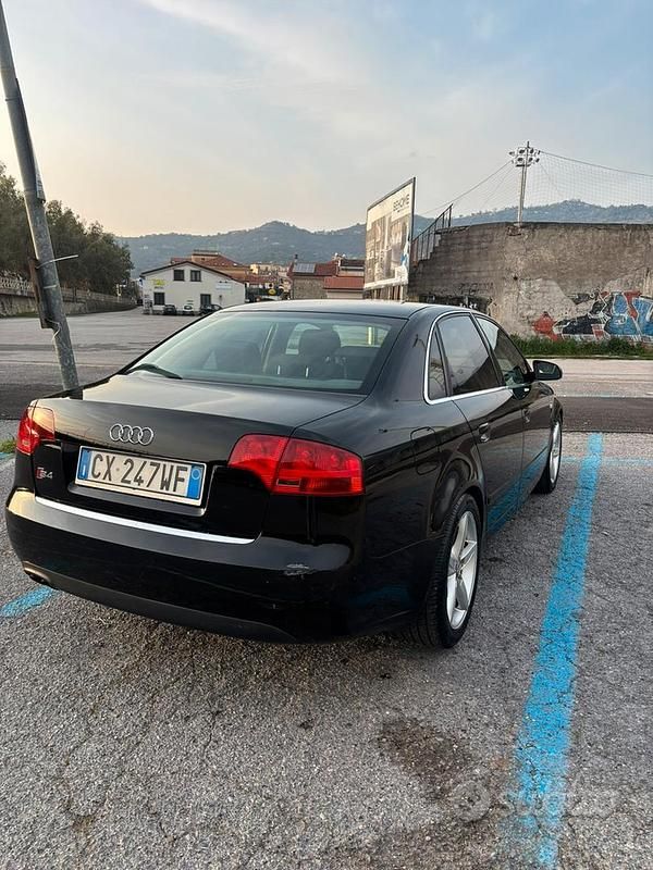 Usata Audi A4 140 CV (102 kW) 2005 Nero Berlina