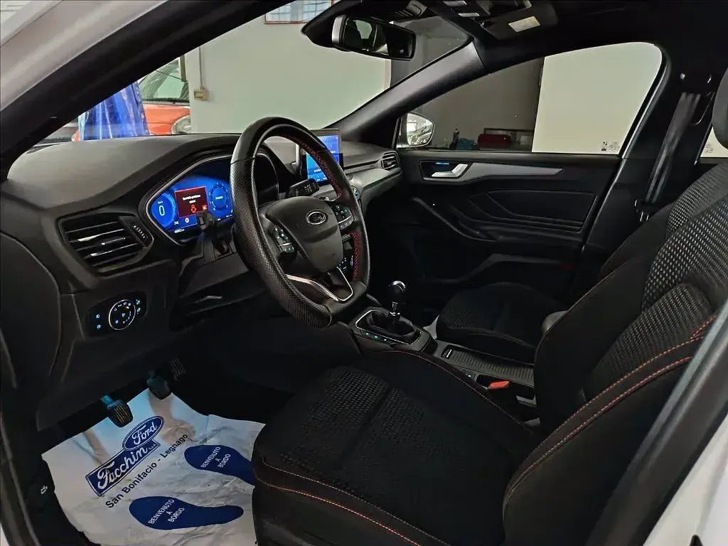 Usata Ford Focus ST-Line 125 CV (91 kW) 2023 Bianco Station wagon