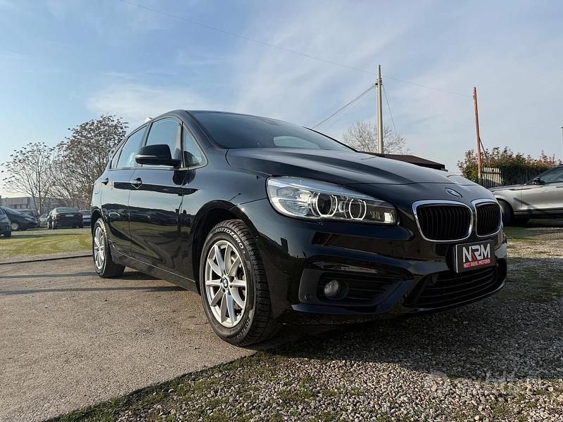 Nero Usata 2017 BMW 216 Active Tourer Sport Line Monovolume | 11.500 € (Cara) - Immagine 1/4