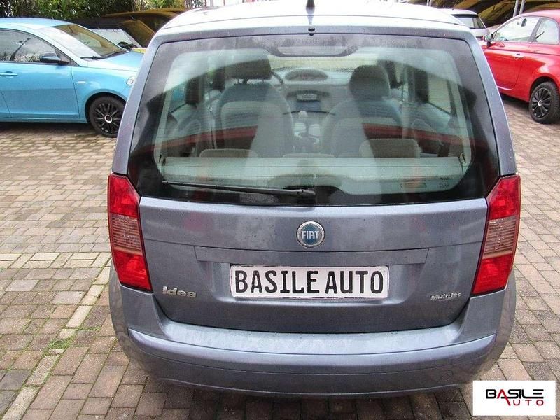 Usata Fiat Idea Emotion 70 CV (51 kW) 2004 Blu Monovolume
