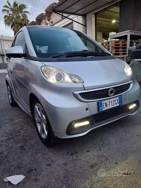Usata Smart ForTwo Coupé 71 CV (52 kW) 2012 Grigio Coupé