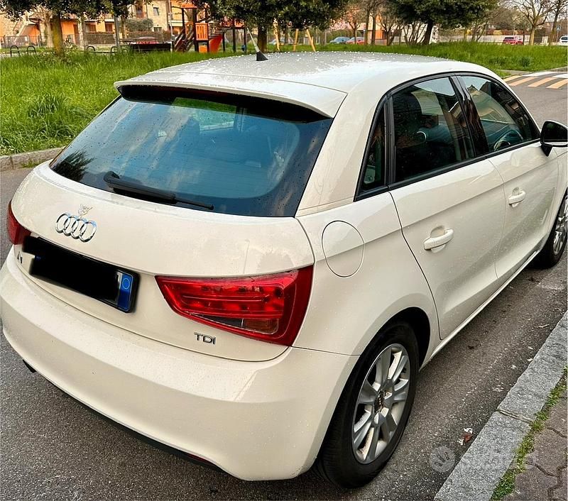 Usata Audi A1 Sportback 90 CV (66 kW) 2013 Bianco Utilitaria