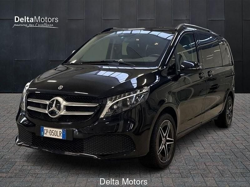 Usata Mercedes V220 Premium 163 CV (119 kW) 2023 Nero Monovolume