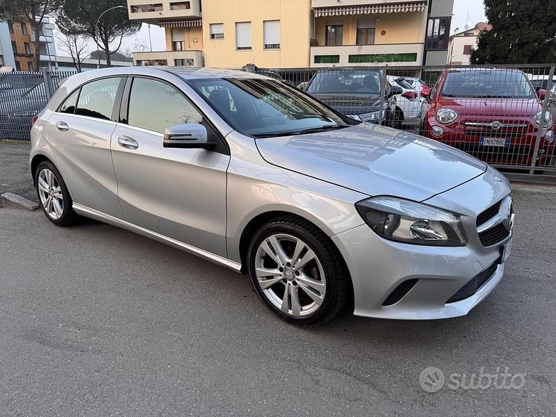 Usata Mercedes A160 Premium 90 CV (66 kW) 2015 Grigio Berlina