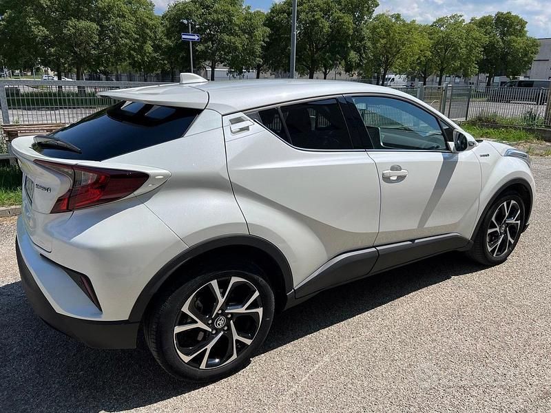 Usata Toyota C-HR Trend 2021 Bianco SUV