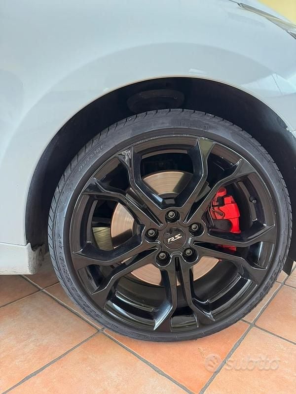 Usata Renault Clio R.S. R.S. 200 CV (147 kW) 2014 Bianco Utilitaria