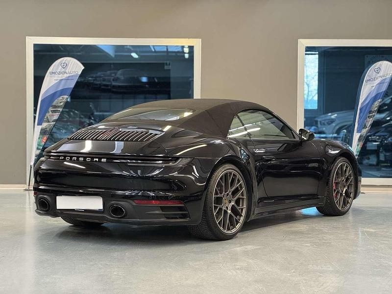 Usata Porsche 911 Carrera 4S Cabriolet 450 CV (330 kW) 2019 Nero jet Cabrio