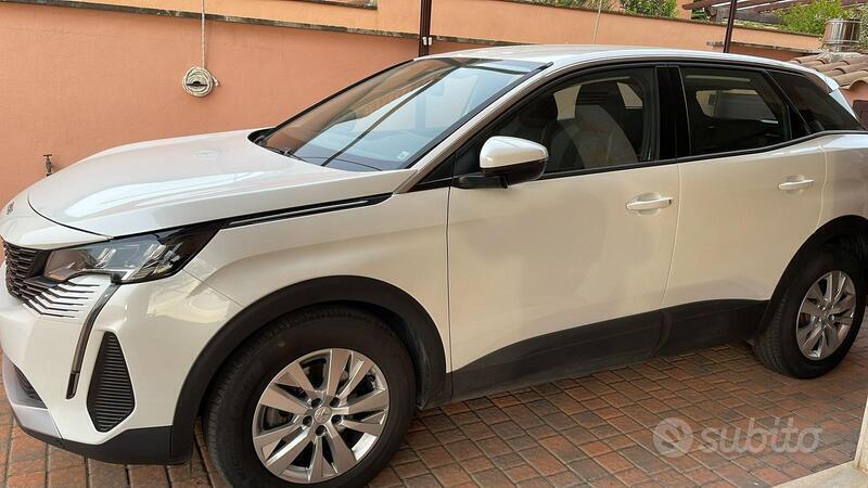 Usato 2021 Peugeot 3008 1.5 Diesel 131 CV (25.000 €)