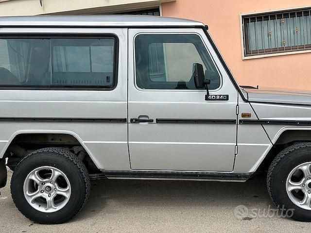 Usado Mercedes G240 1985 Gris SUV