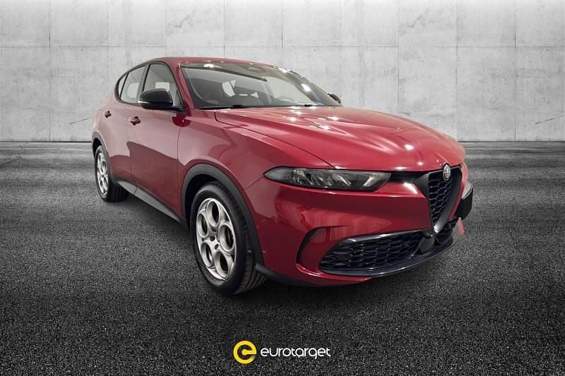 Usata Alfa Romeo Tonale Sprint 131 CV (96 kW) 2023 Rosso pastello SUV
