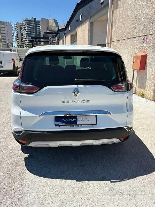 Usata Renault Espace Initiale Paris 160 CV (117 kW) 2016 Bianco Monovolume