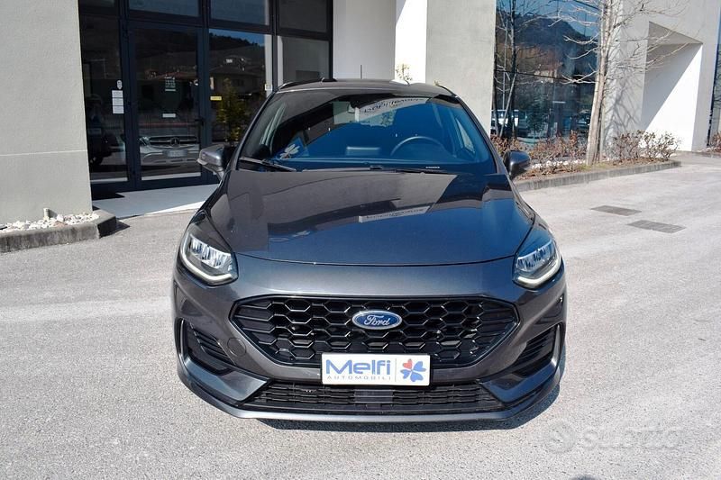 Usata Ford Fiesta ST-Line 125 CV (91 kW) 2022 Grigio Utilitaria
