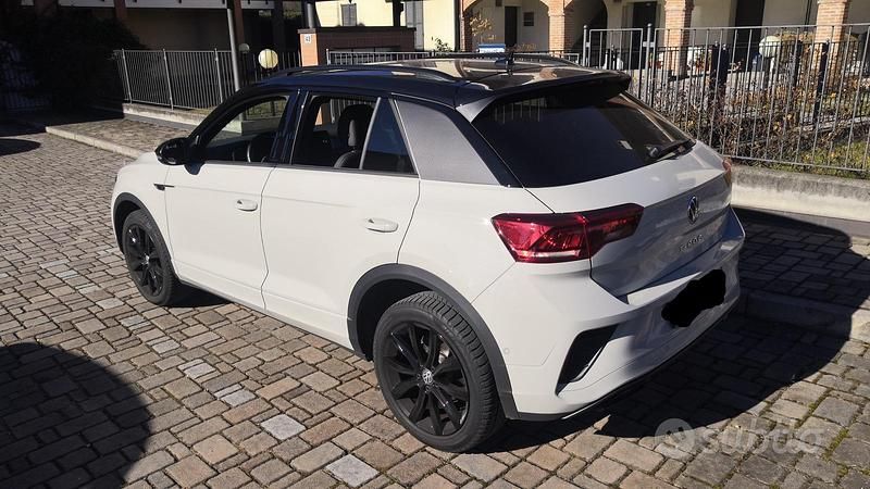 Usata 2022 VW T-Roc SUV | 27.500 € - Immagine 1/4