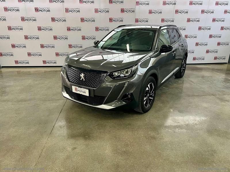 Usata Peugeot 2008 Allure 110 CV (80 kW) 2022 Grigio SUV