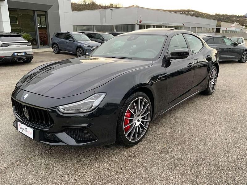 Usata Maserati Ghibli 430 CV (316 kW) 2024 Nero Berlina