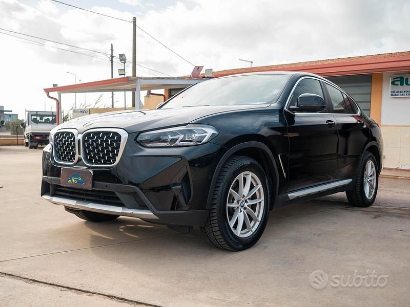 Usata BMW X4 190 CV (139 kW) 2022 Nero SUV
