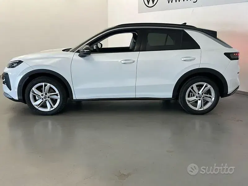 Nuova VW T-Roc Life 150 CV (110 kW) 2026 Bianco SUV