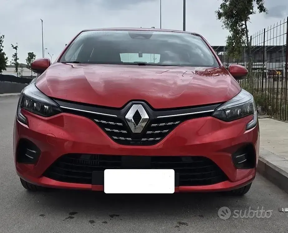 Usata Renault Clio V Intens 101 CV (74 kW) 2021 Rosso Utilitaria