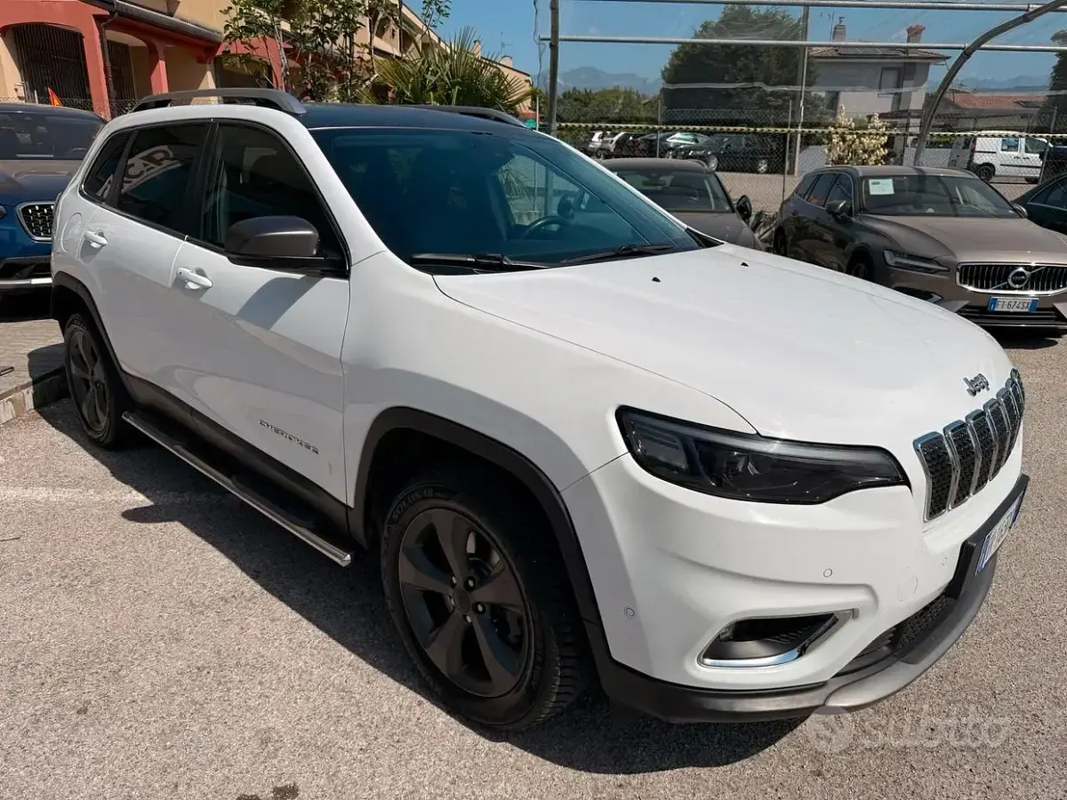 Usata Jeep Cherokee Limited 194 CV (142 kW) 2019 Bianco SUV