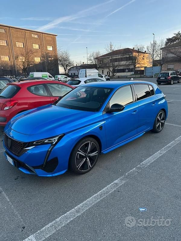Usata Peugeot 308 GT 131 CV (96 kW) 2024 Blu Berlina