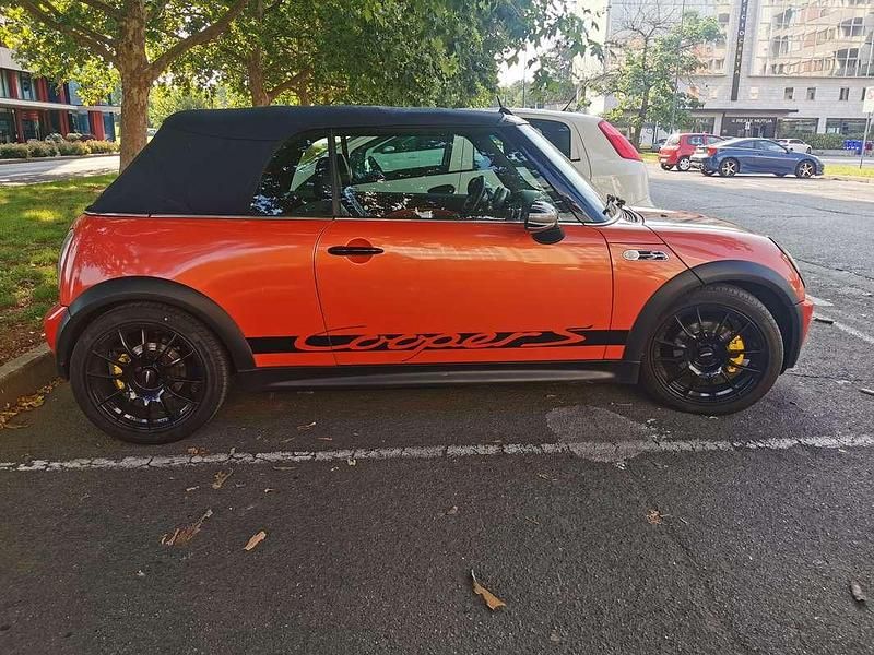 Usata Mini Cooper S Cabriolet 170 CV (125 kW) 2005 Arancione Cabrio