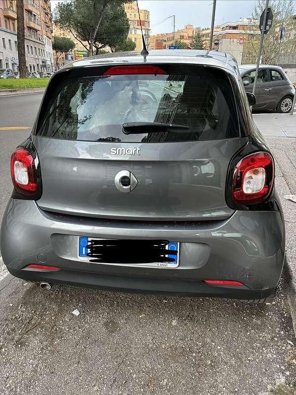 Usata Smart ForFour Passion 71 CV (52 kW) 2019 Utilitaria