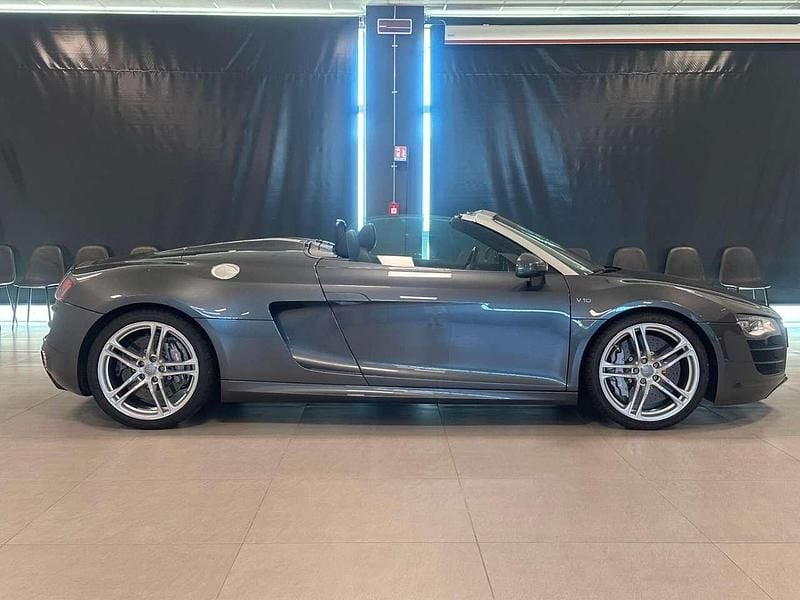 Usata Audi R8 Spyder 525 CV (386 kW) 2011 Grigio Cabrio