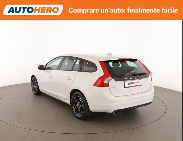 Usata Volvo V60 Kinetic 116 CV (85 kW) 2015 Bianco Station wagon